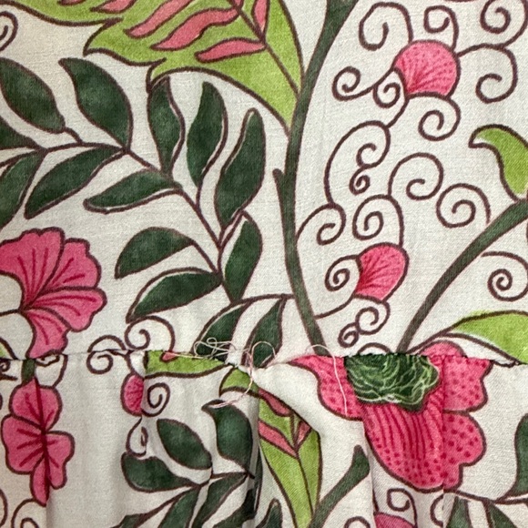 Chic Floral Midi Dress in Pink and Green - Picture 5 of 5